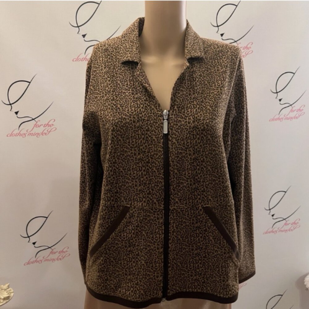Kim Rogers Petites. Size PM. Animal Print Shancket Stretch. Zip up. B73